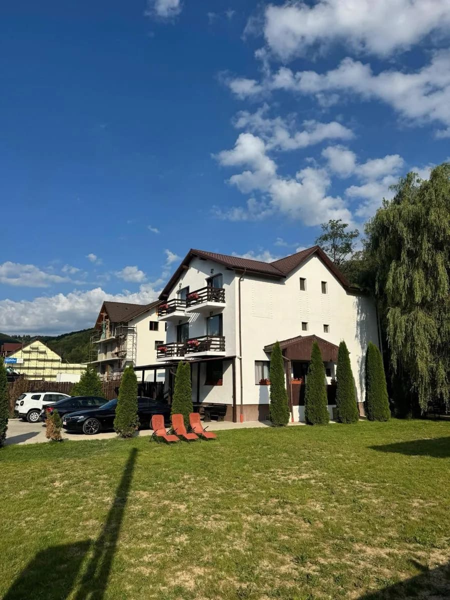 Cazare Bran , langa castel - vila la cheie langa rau — Bran, Brașov