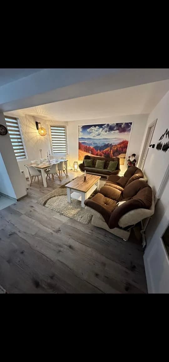 Cabana de închiriat cu piscină încălzită și ciubăr cu jacuzzi — Galaoaia, Mureș