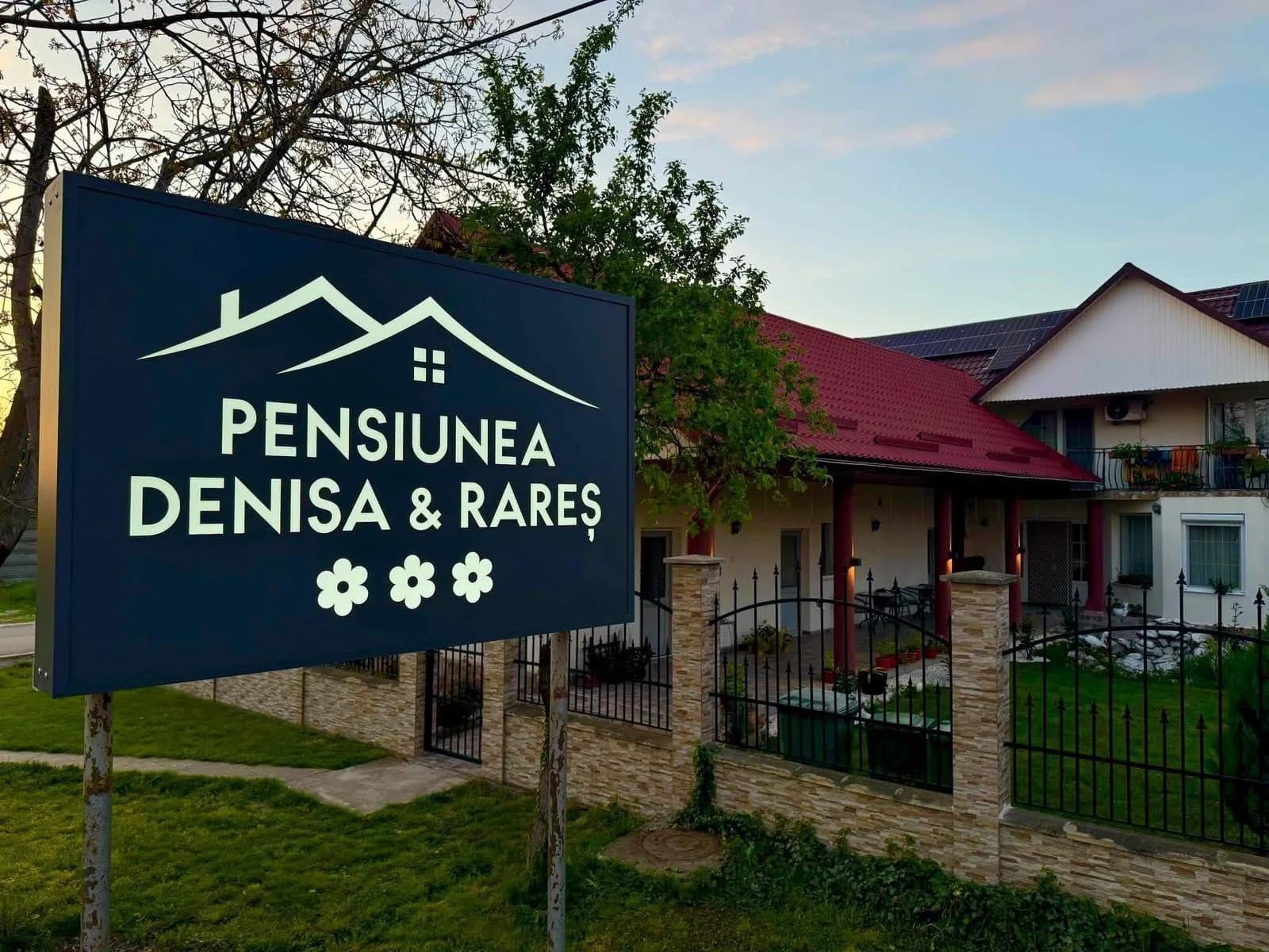 Cabană / Pensiune pentru Revelion - pachet 3 nopți — Tasnad, Satu Mare