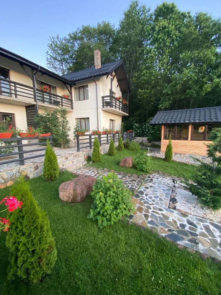 Pensiune,Cazare,Regim hotelier,Camere .Revelion,Sărbători de inchiriat,Închirier — Sohodol, Brașov