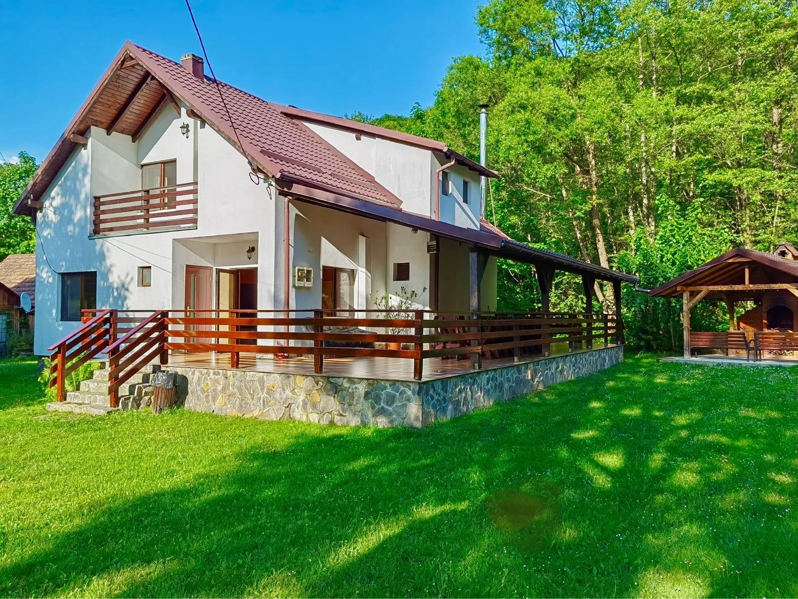Cabană în Dejani