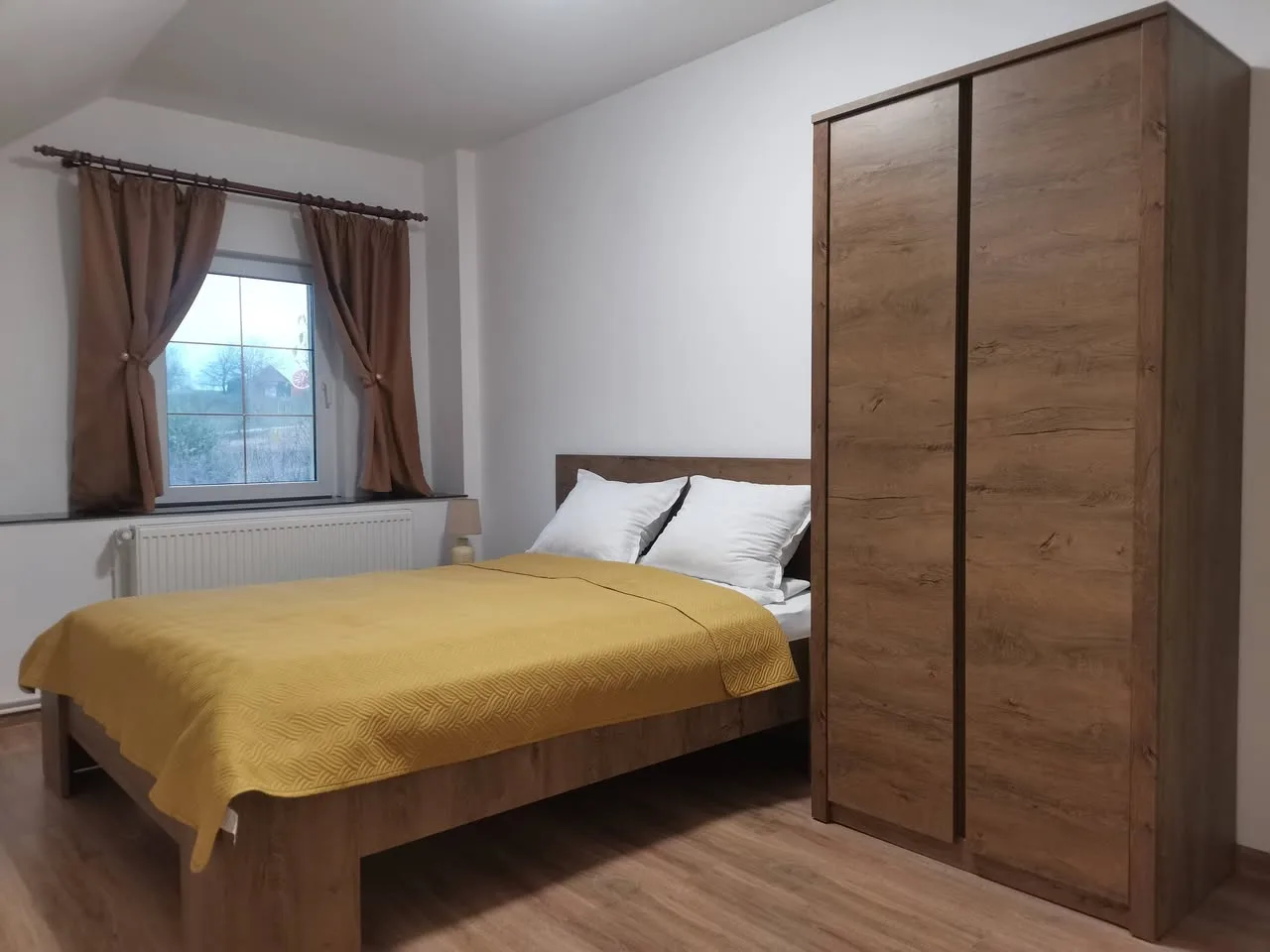 Pensiune cu jacuzzi în Bățălar