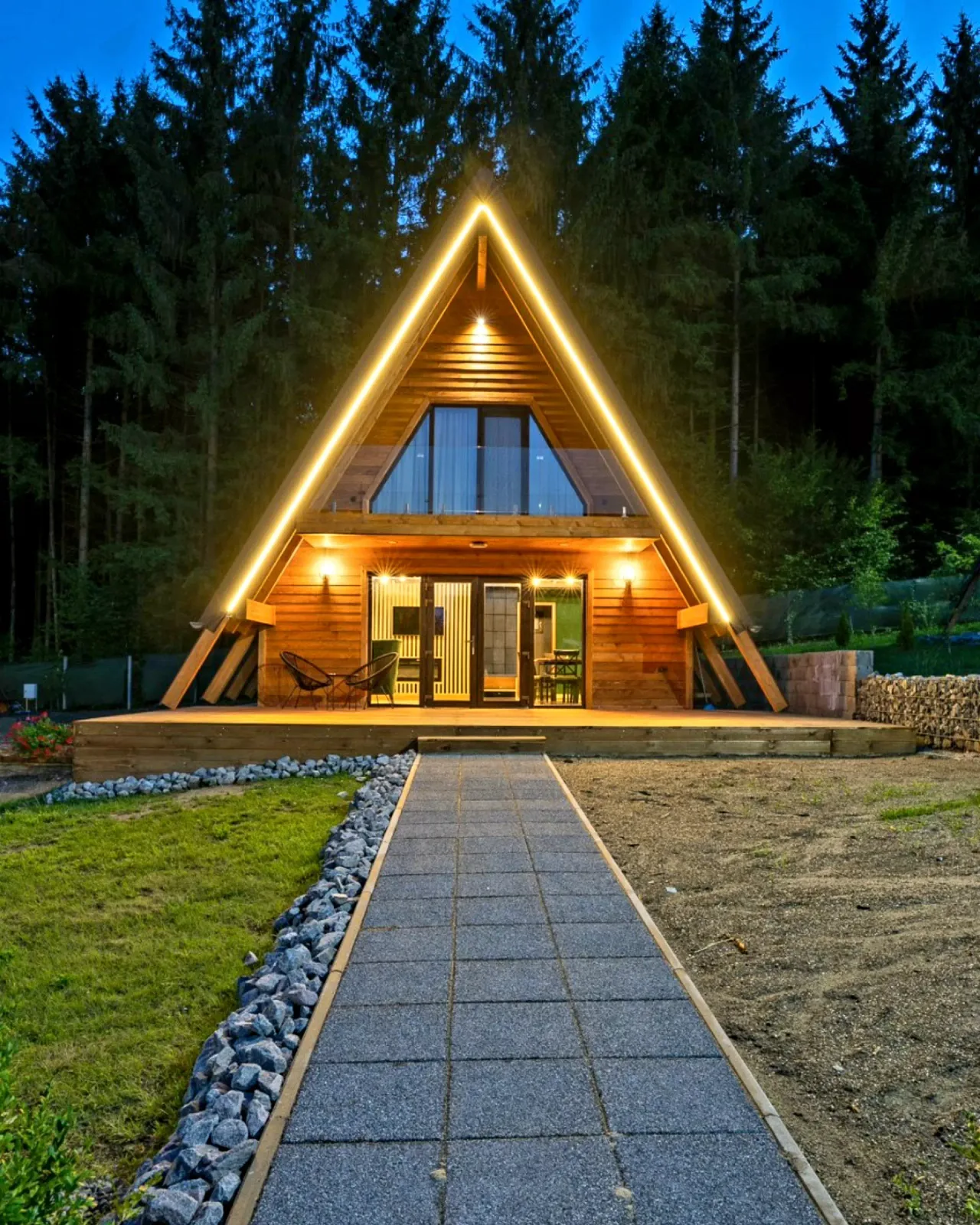 Cabană A-frame în Dofteana