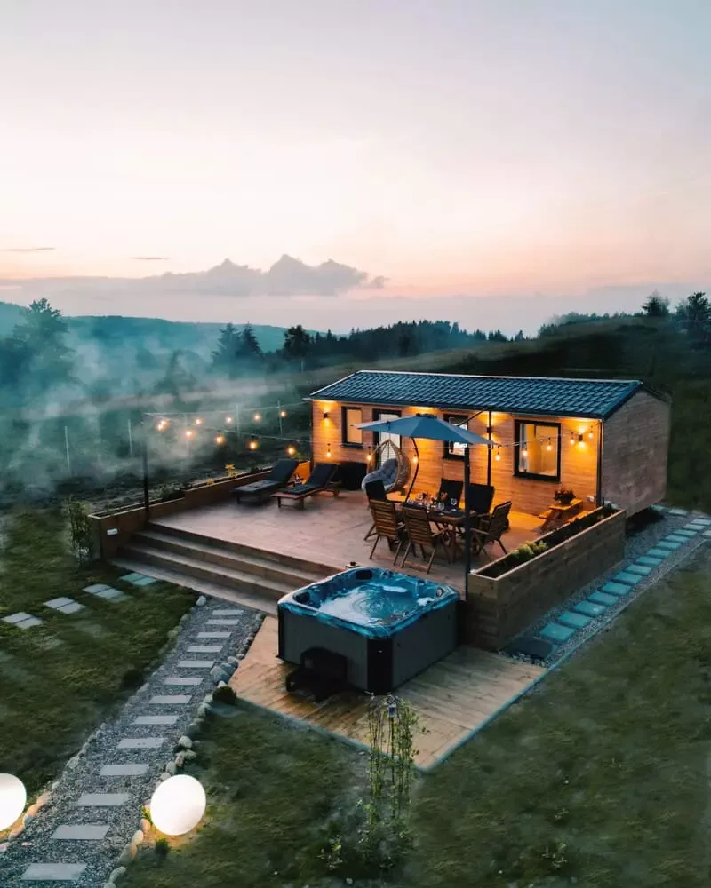 Tiny House cu jacuzzi în Mărișel