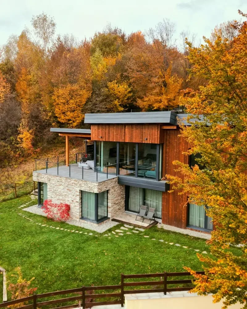 Cabană cu jacuzzi în Cheile Râșnoavei