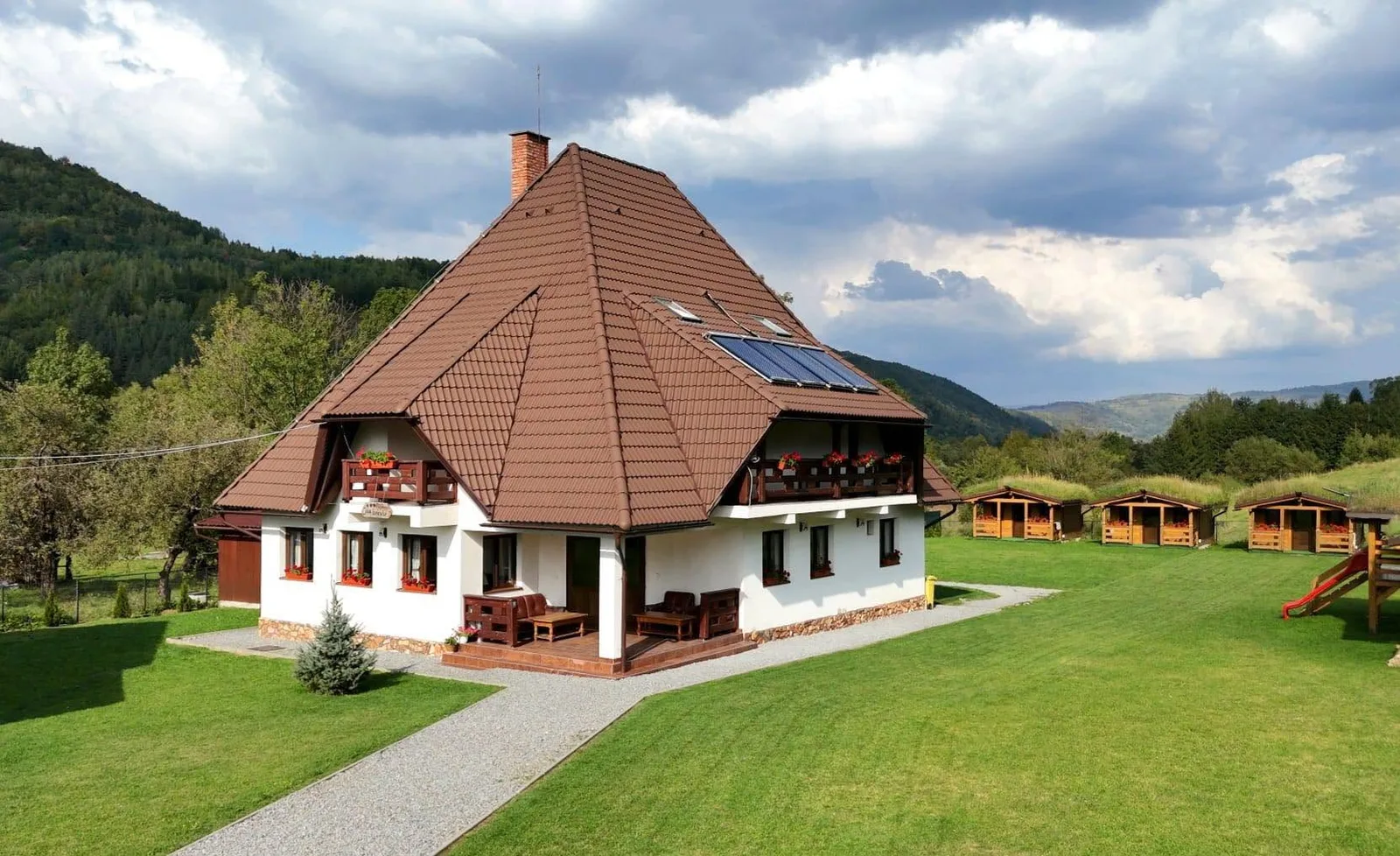 Apartamente cu ciubăr în Vidra
