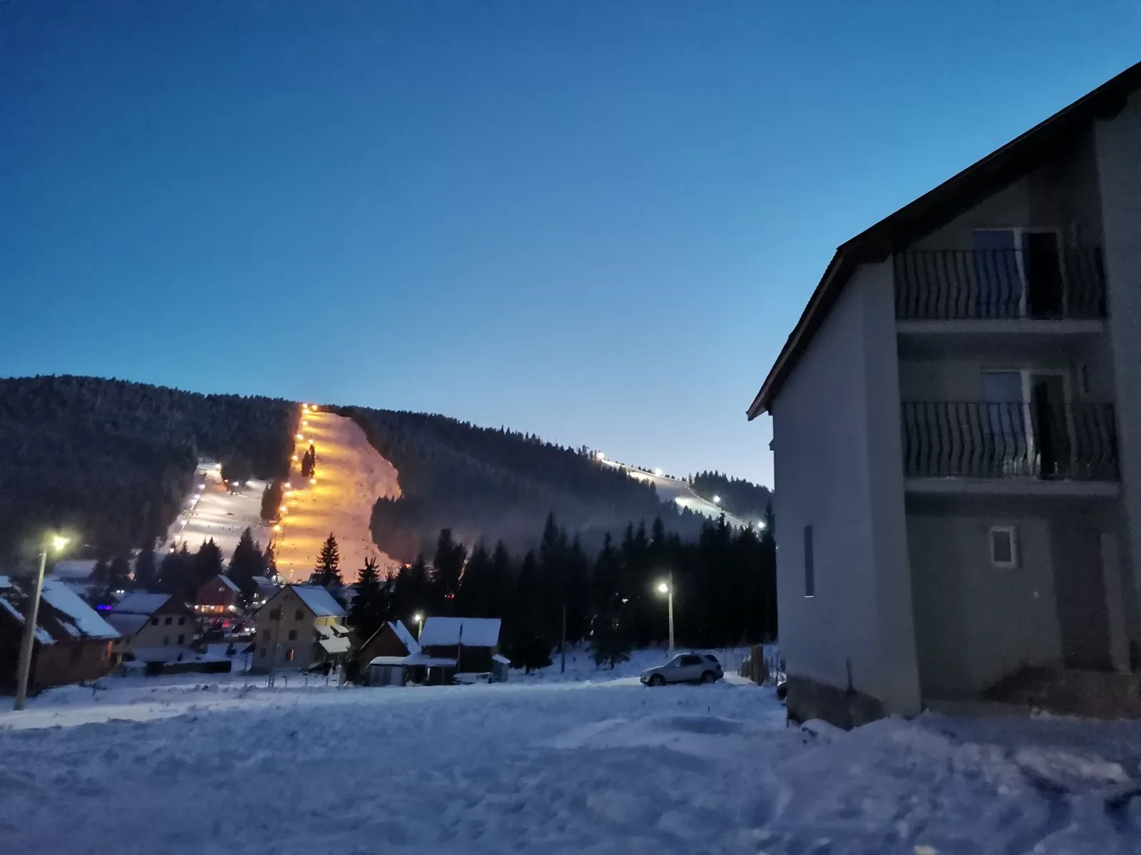 Cabană cu ciubăr în Vartop